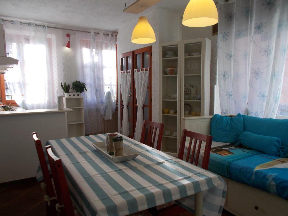 Il Granello Di Senape B&B Palazzo Canavese Экстерьер фото